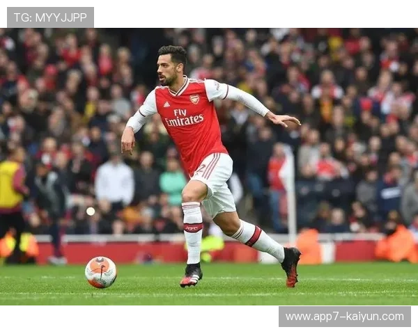 雷恩前锋梅特转会利雅得新月，沙特市场引援持续